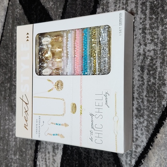 NEXT STYLE D.I.Y CHIC SHELL JEWELRY CREATE 10+ PREMIUM PIECES - Picture 1 of 11
